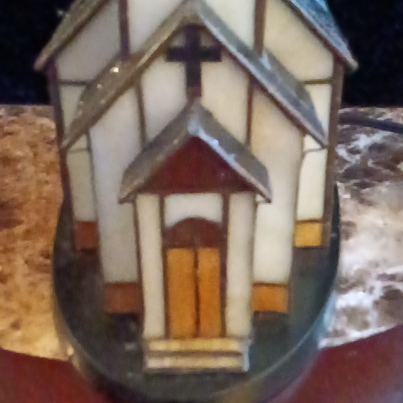 Vintage Tiffany Style Stained Glass Light Up Church - Picture 3 of 14